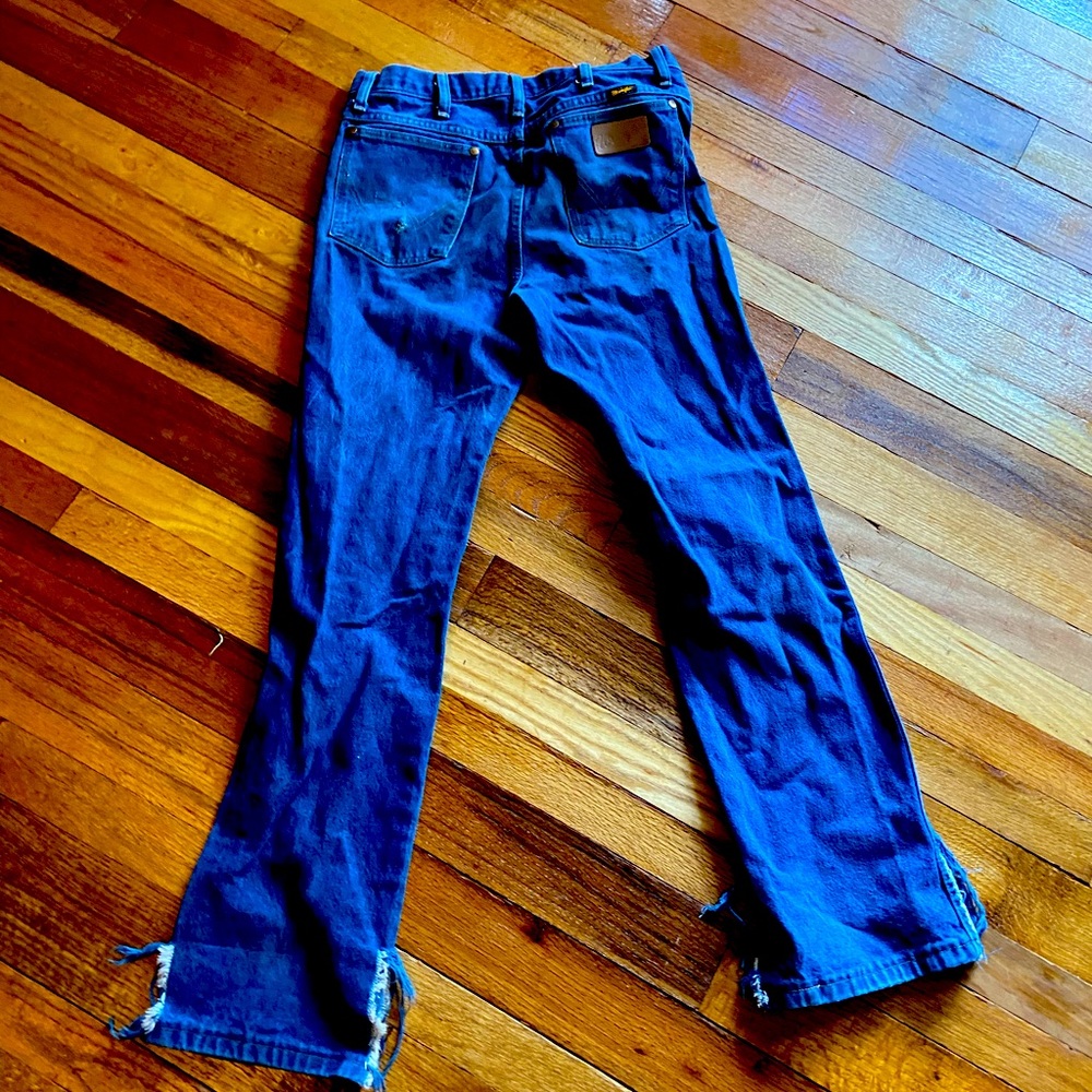 31 X 32 WRANGLER BOOT CUT JEANS